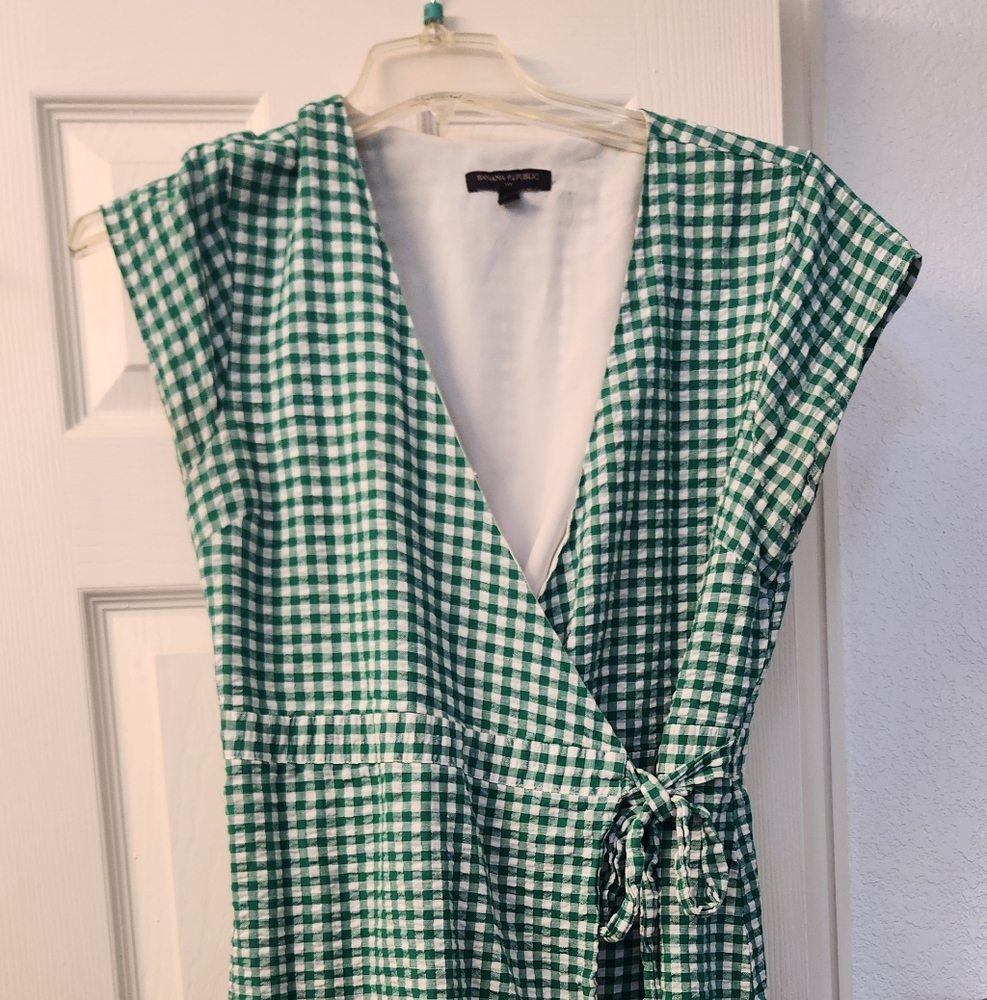 Banana Republic Green and White Wrap Midi Dress
